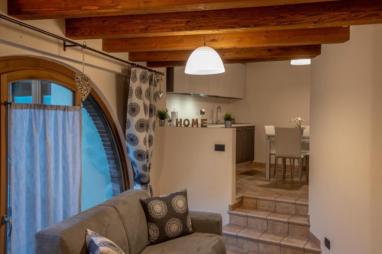 L'Atelier Du Temps - Les Greniers Appartements Aosta Buitenkant foto