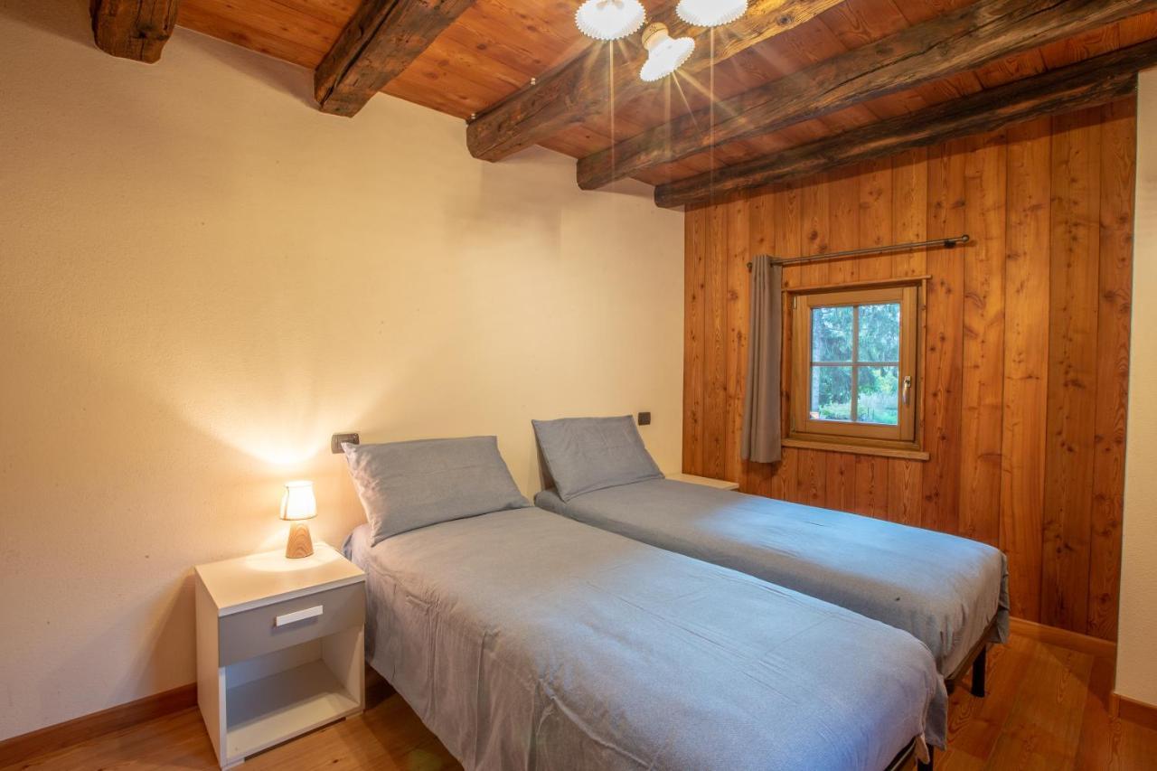 L'Atelier Du Temps - Les Greniers Appartements Aosta Buitenkant foto