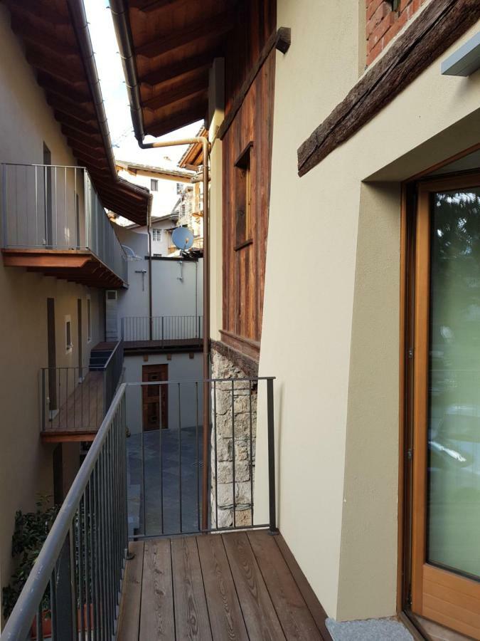 L'Atelier Du Temps - Les Greniers Appartements Aosta Buitenkant foto
