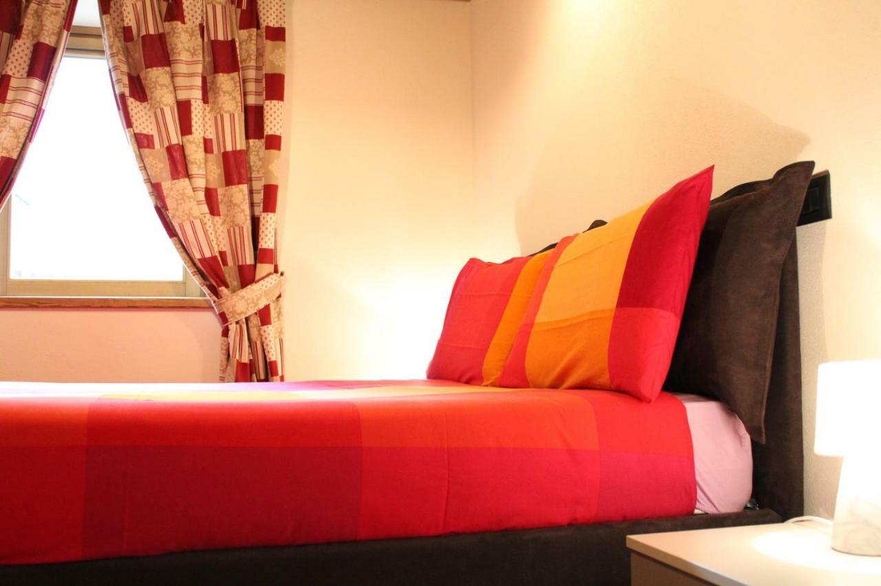 L'Atelier Du Temps - Les Greniers Appartements Aosta Buitenkant foto
