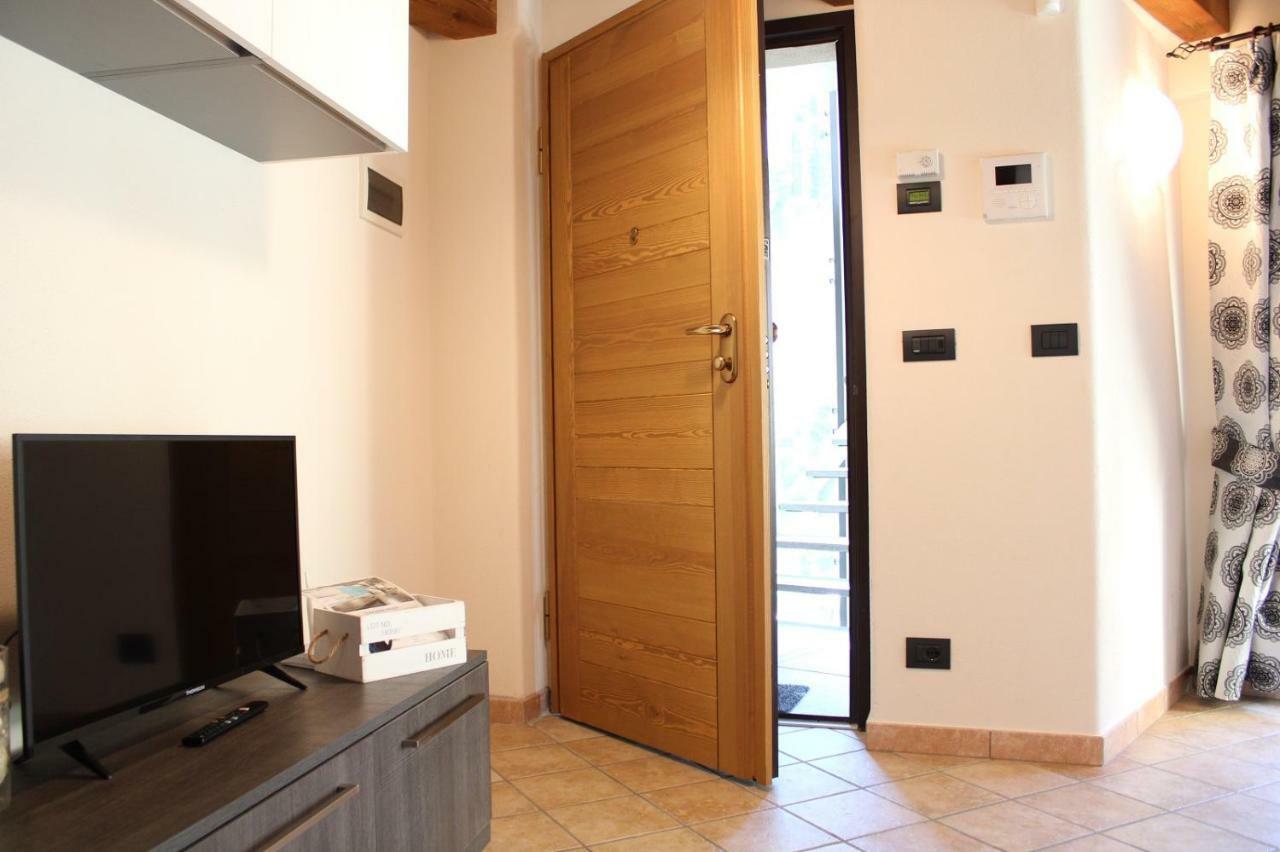 L'Atelier Du Temps - Les Greniers Appartements Aosta Buitenkant foto