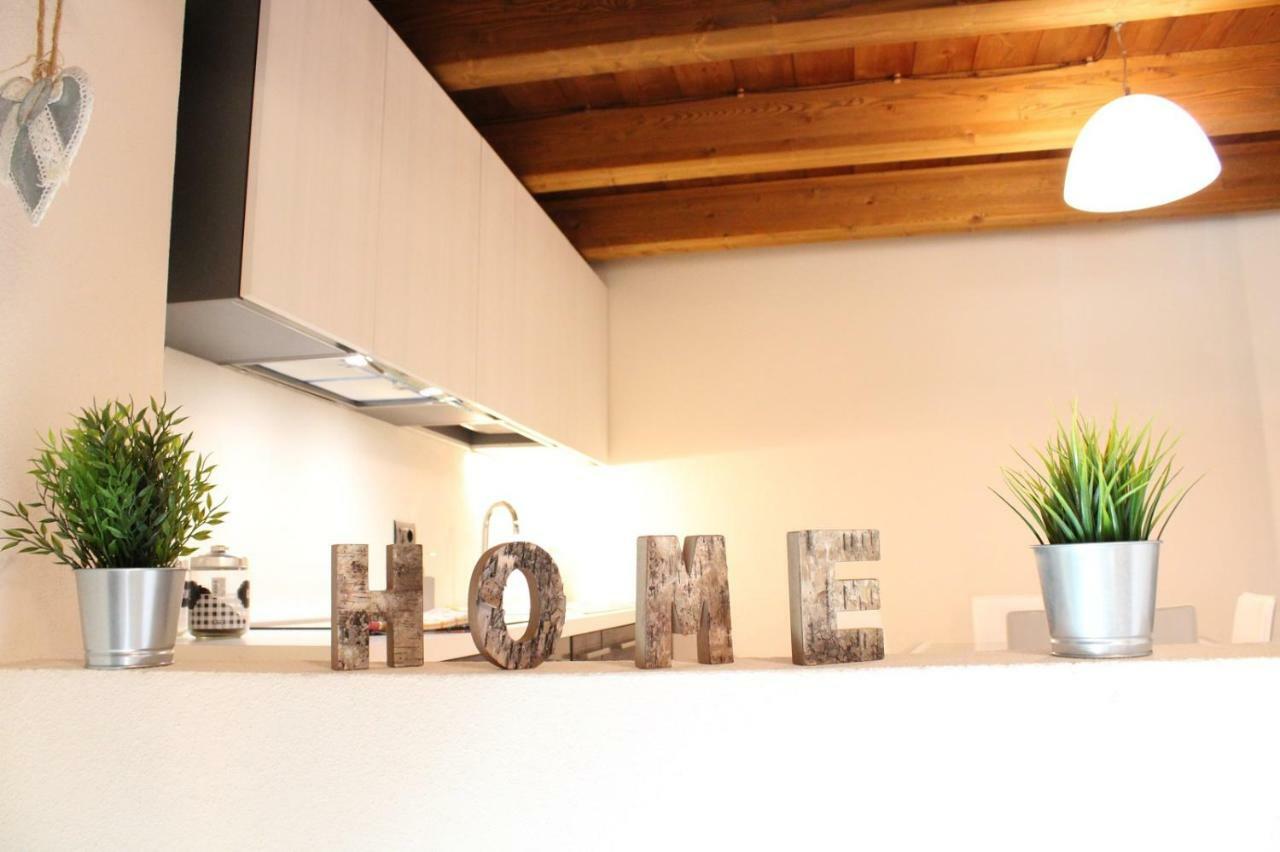 L'Atelier Du Temps - Les Greniers Appartements Aosta Buitenkant foto